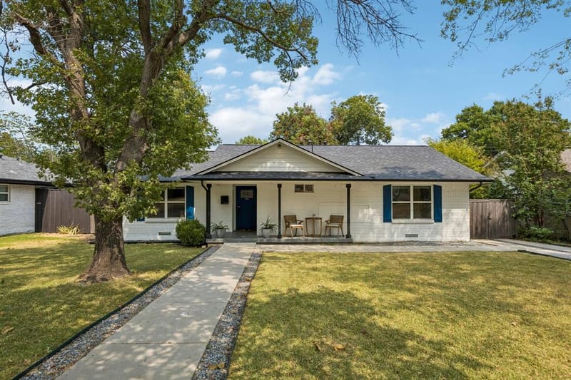 6718 Kingsbury Drive, Dallas TX 75231