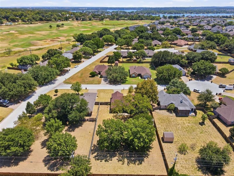 1507 Saddle Creek Court, Granbury TX 76048 - Photo 28