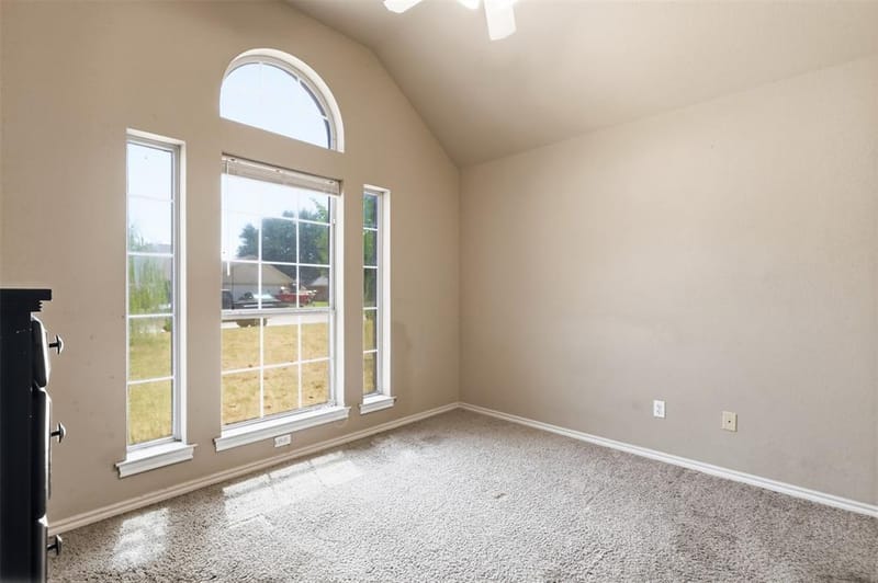 1507 Saddle Creek Court, Granbury TX 76048 - Photo 24