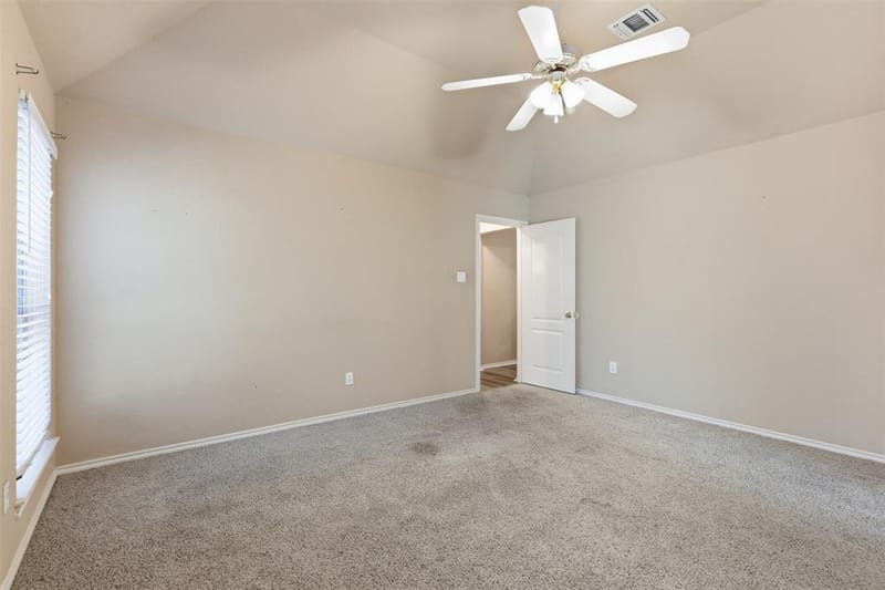 1507 Saddle Creek Court, Granbury TX 76048 - Photo 25