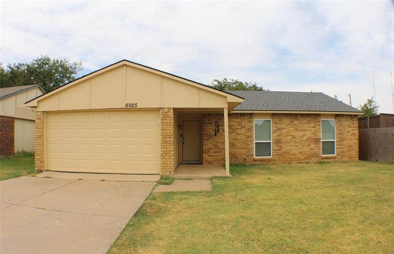 6925 Mid Cities Boulevard, North Richland Hills TX 76182