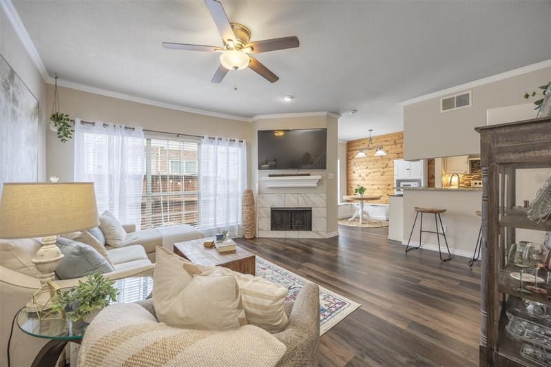 7151 Gaston Avenue # 910, Dallas TX 75214