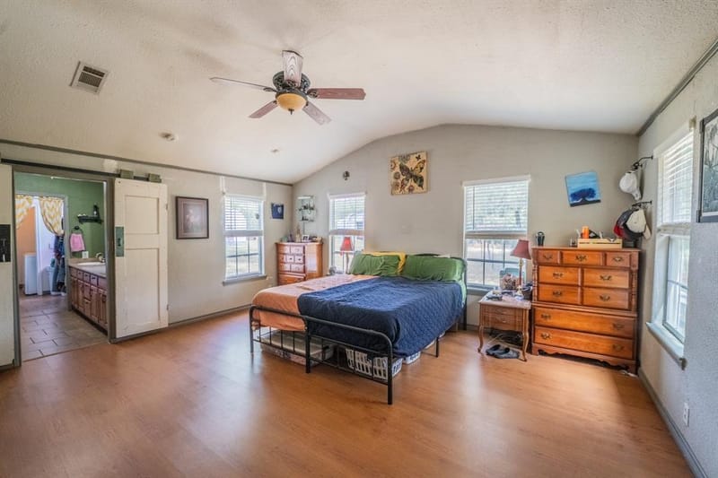 345 County Road 1158, Brashear TX 75420 - Photo 19