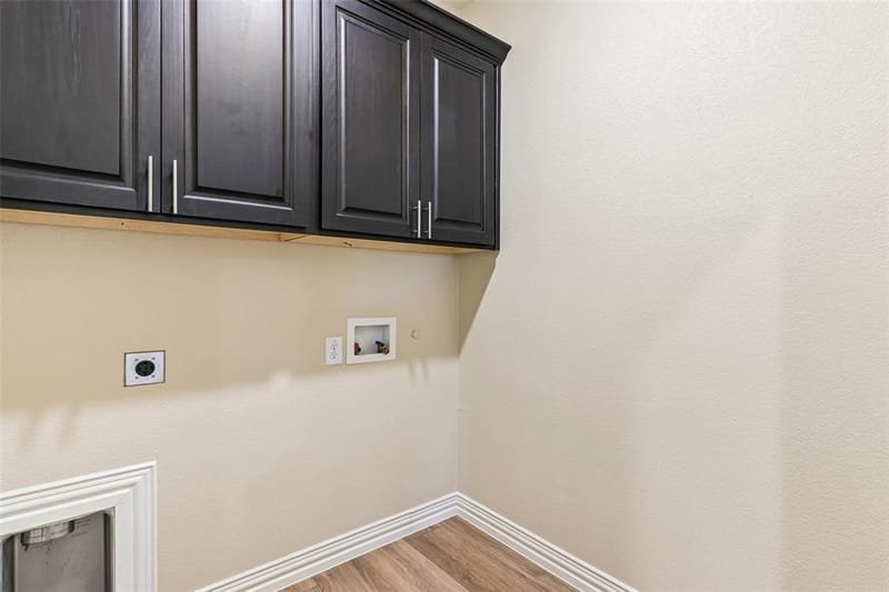 1918 Avenue D, Grand Prairie TX 75051 - Photo 20