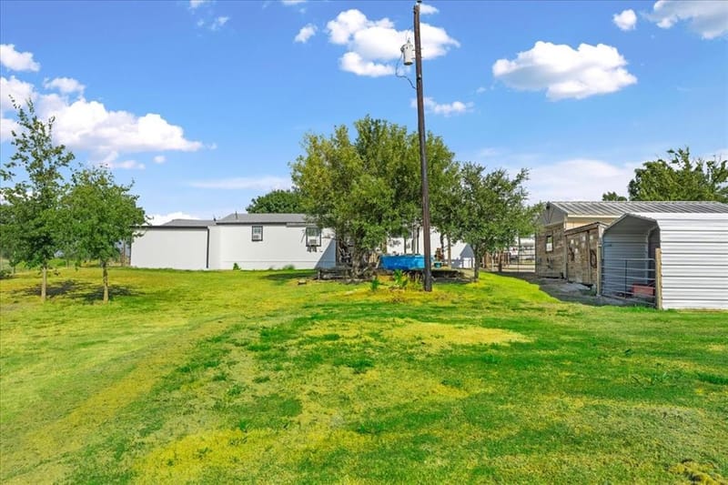 2093 Fm 1182, Ennis TX 75119 - Photo 33