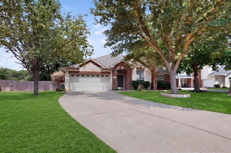 2420 Bent Trail, Mansfield TX 76063
