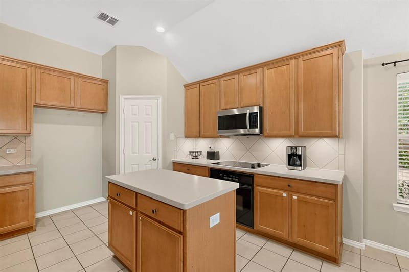 2420 Bent Trail, Mansfield TX 76063 - Photo 11