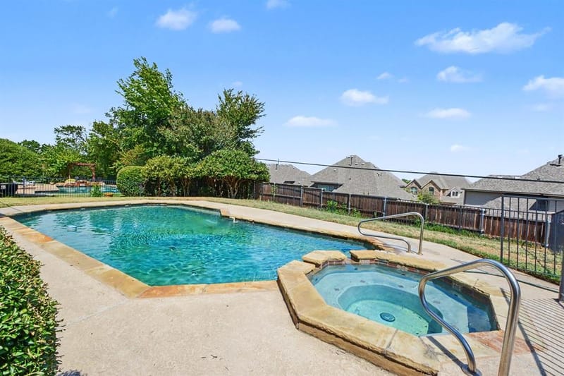 3503 Pembrooke Parkway S, Colleyville TX 76034 - Photo 35
