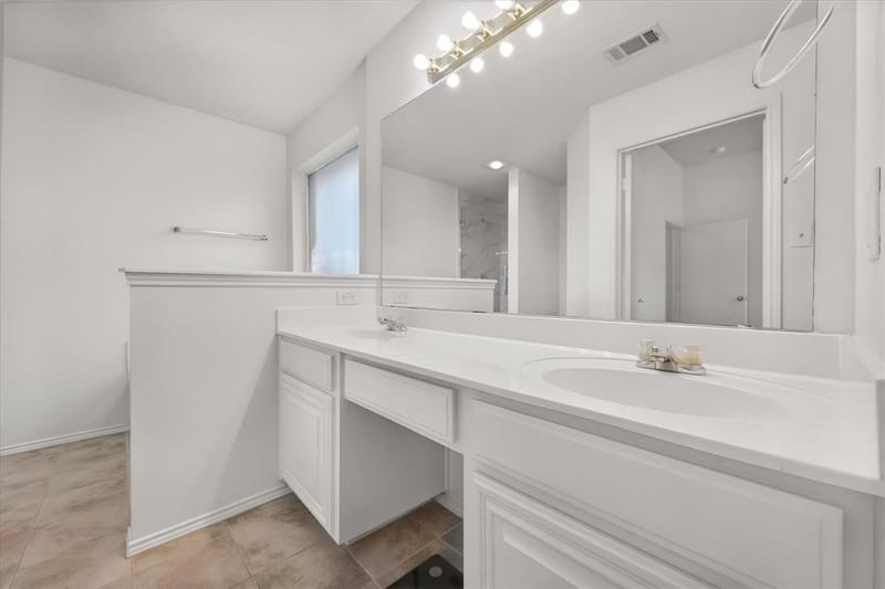 8031 Blue Duck Trail, Arlington TX 76002 - Photo 11