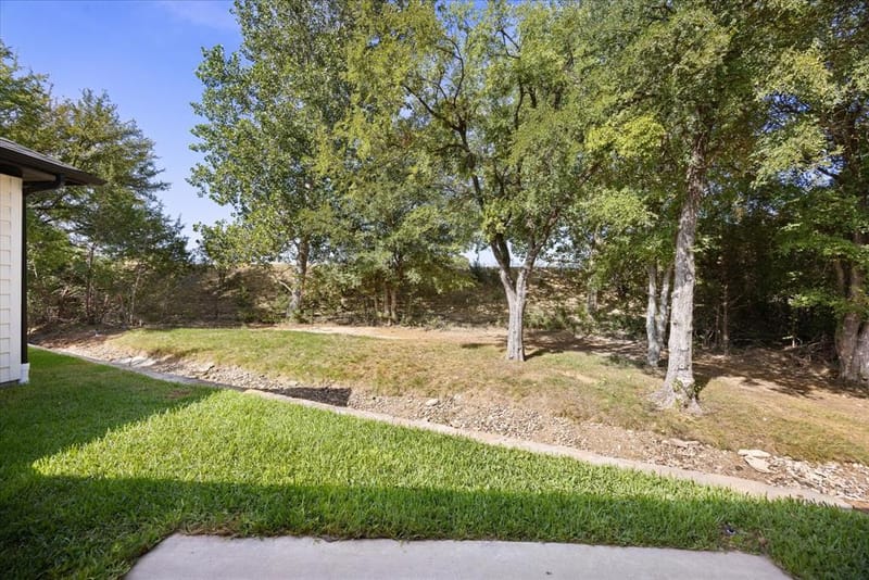5507 Stonegate Circle, Granbury TX 76048 - Photo 24