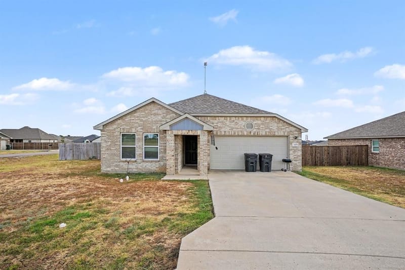 2409 Abigail Lane, Mabank TX 75147