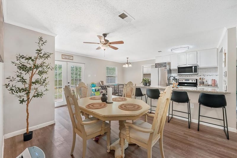 214 E Arkansas Street, Sherman TX 75090 - Photo 7