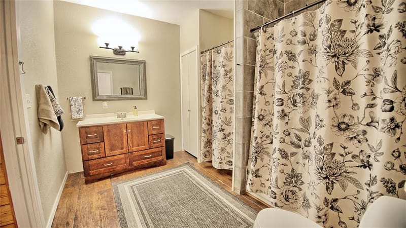 301 W Howell Street, Saint Jo TX 76265 - Photo 13