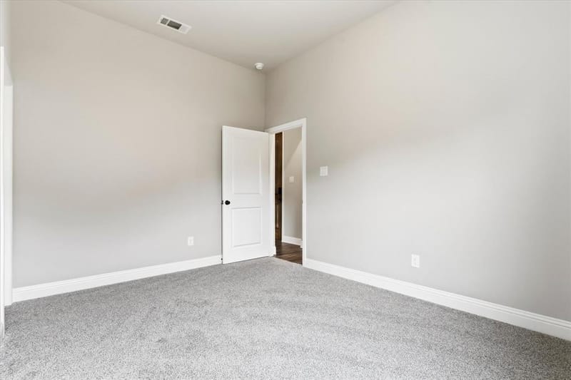 2106 Briarwood Drive, Bridgeport TX 76426 - Photo 32