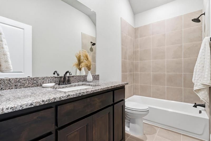 2106 Briarwood Drive, Bridgeport TX 76426 - Photo 30