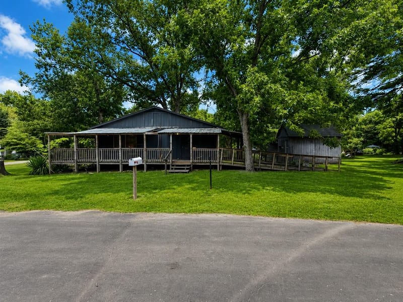 286 County Road 2175, Quitman TX 75783