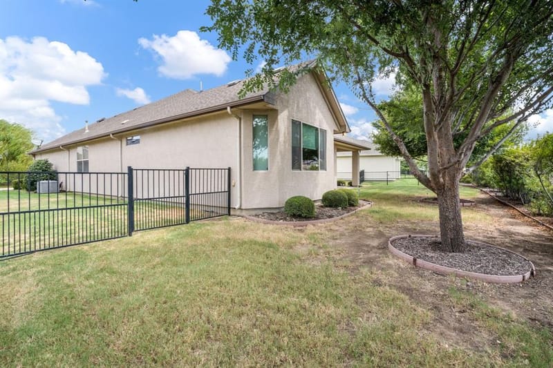 10224 Lindenwood Trail, Denton TX 76207 - Photo 32