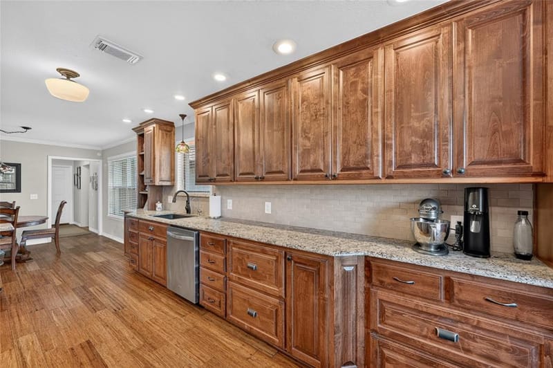 1413 W State Highway 56, Bonham TX 75418 - Photo 6