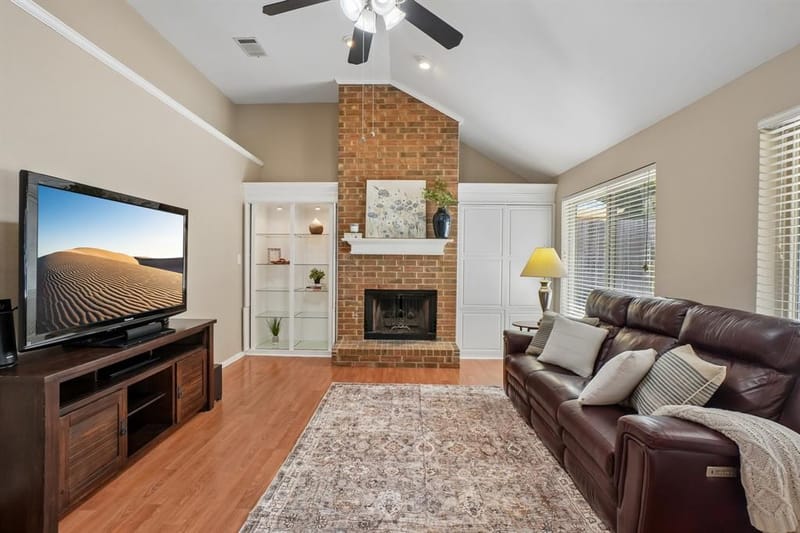 3231 Summerfield Drive, Grapevine TX 76051 - Photo 6
