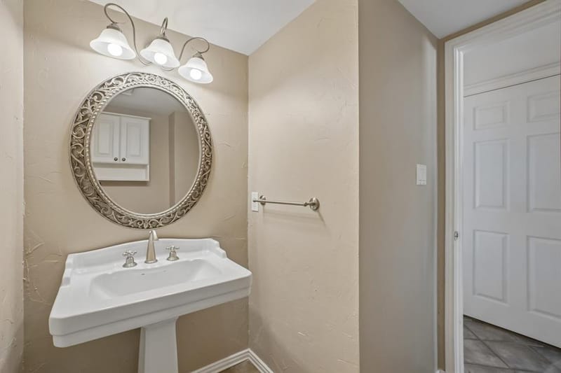 3231 Summerfield Drive, Grapevine TX 76051 - Photo 25