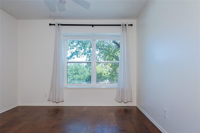 726 W Canty Street, Dallas TX 75208 - Photo 12