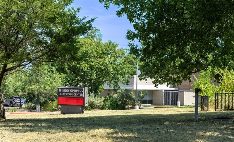 726 W Canty Street, Dallas TX 75208 - Photo 20