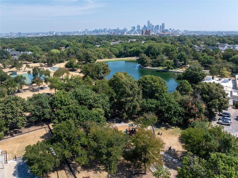 726 W Canty Street, Dallas TX 75208 - Photo 18