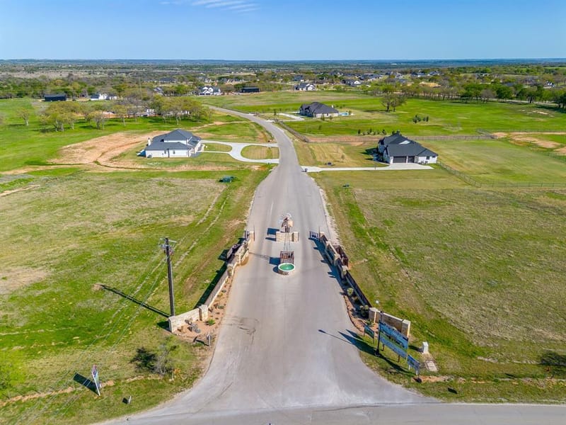 460 Royal Santana Run, Weatherford TX 76087 - Photo 40
