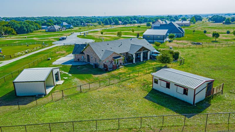 3609 Farm Land Court, Granbury TX 76048 - Photo 6
