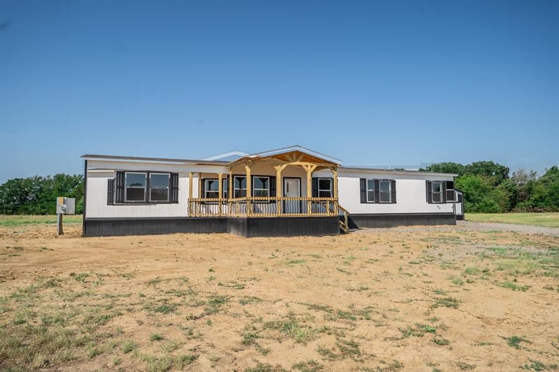 34 County Road 1126, Cumby TX 75433