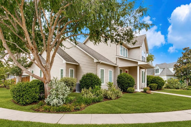 513 Dooley Court, Grapevine TX 76051 - Photo 2