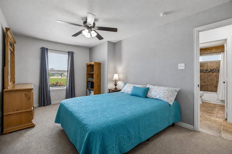 206 King George Way, Ponder TX 76259 - Photo 13