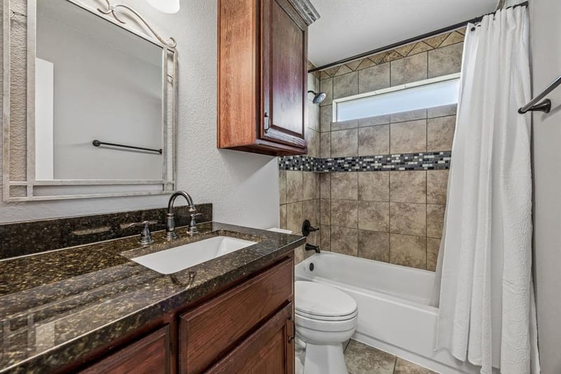 206 King George Way, Ponder TX 76259 - Photo 14