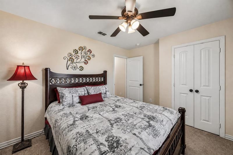 206 King George Way, Ponder TX 76259 - Photo 15