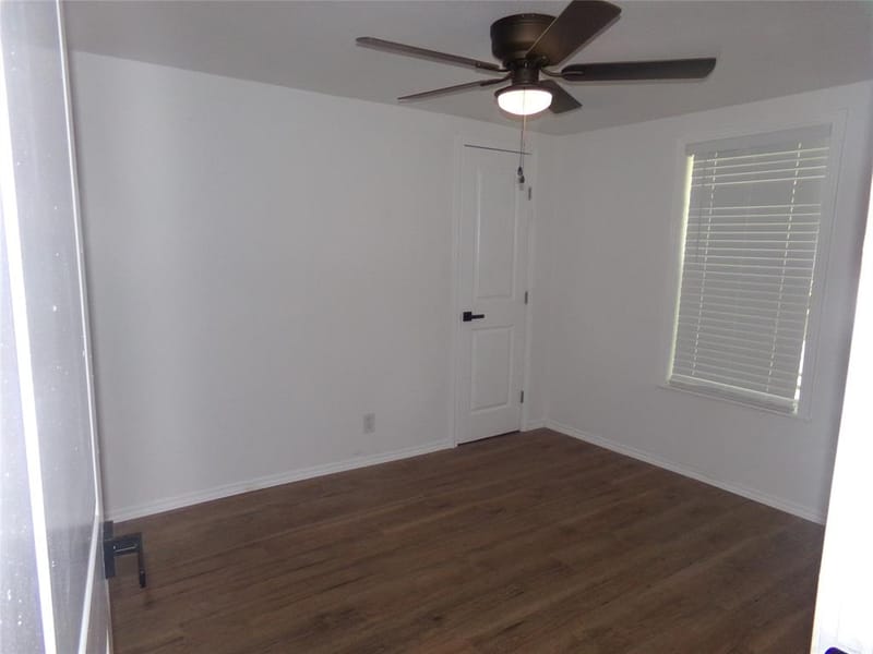 1533 W 6th Street, Corsicana TX 75110 - Photo 13