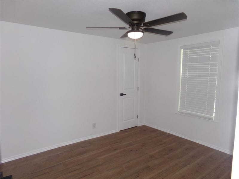 1533 W 6th Street, Corsicana TX 75110 - Photo 12