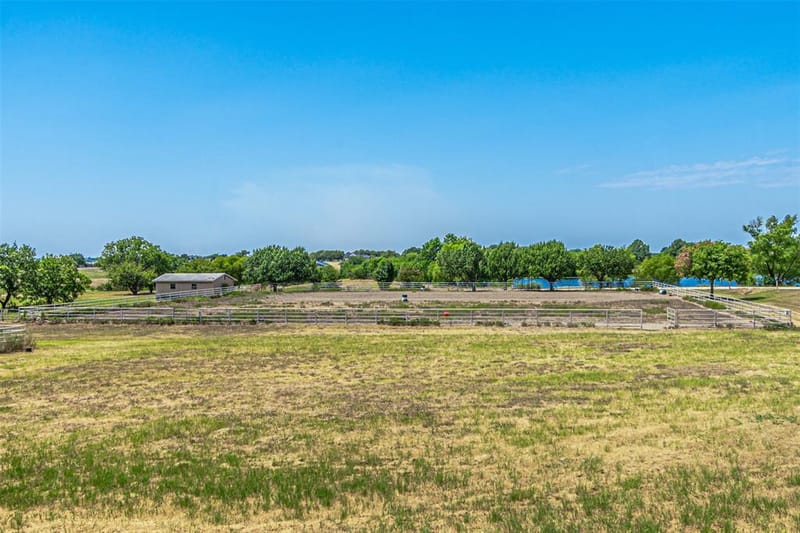 12146 FM2450 Highway, Sanger TX 76266 - Photo 23