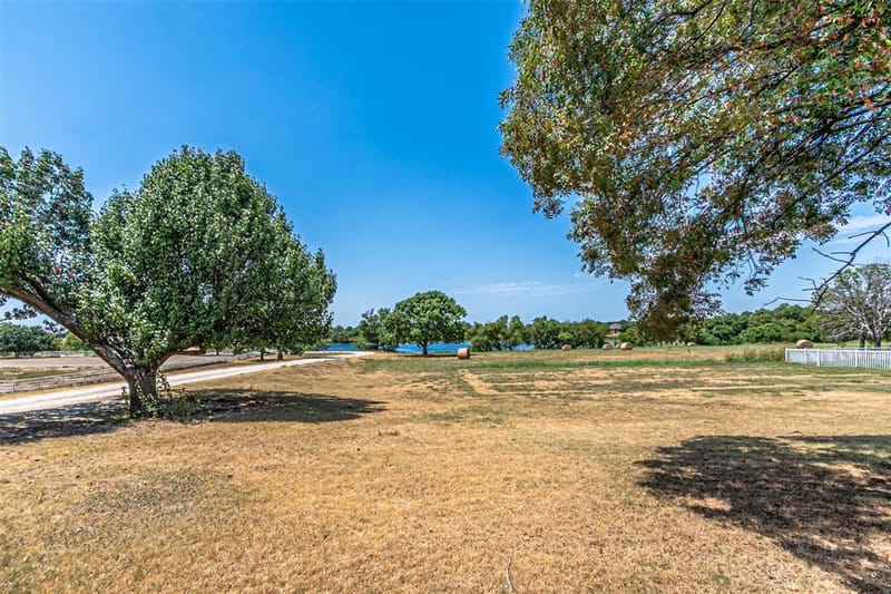 12146 FM2450 Highway, Sanger TX 76266 - Photo 20