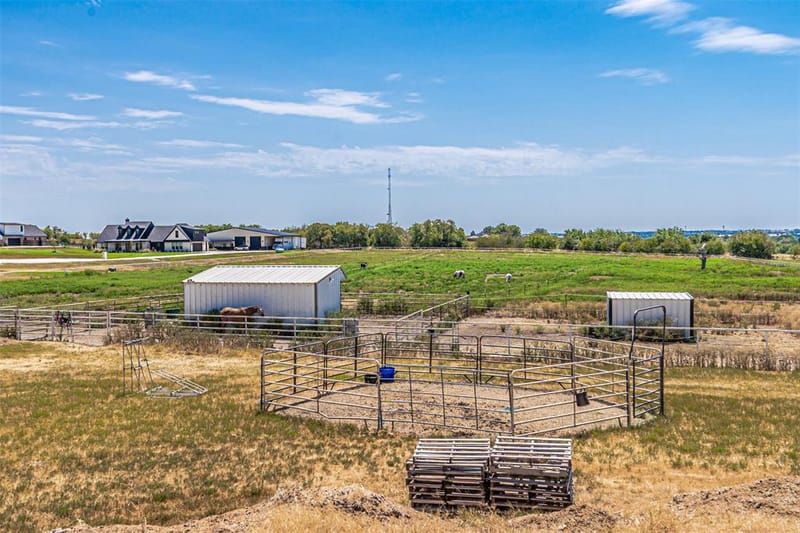 12146 FM2450 Highway, Sanger TX 76266 - Photo 24