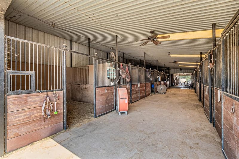 12146 FM2450 Highway, Sanger TX 76266 - Photo 10