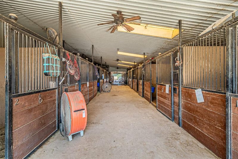12146 FM2450 Highway, Sanger TX 76266 - Photo 11