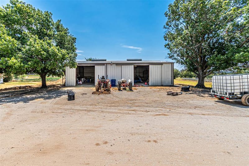 12146 FM2450 Highway, Sanger TX 76266 - Photo 19