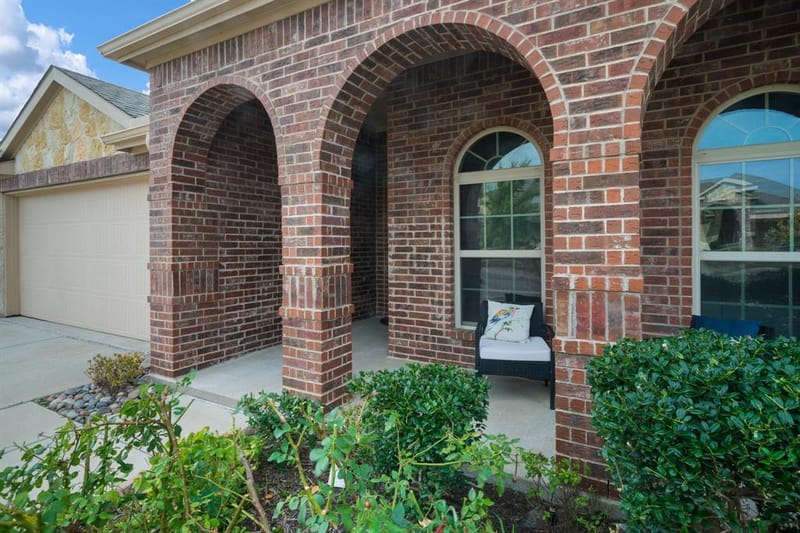 1120 Cheyenne Drive, Aubrey TX 76227