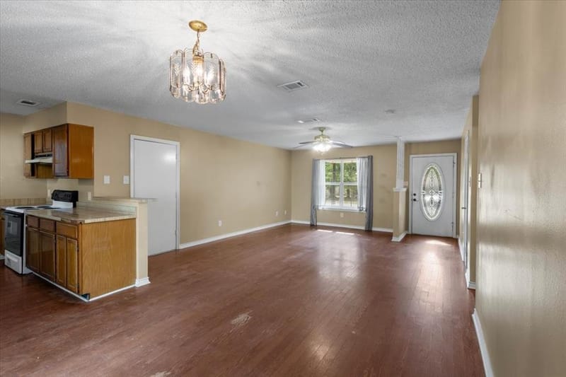 10204 Rolling Pines Drive, Tyler TX 75707 - Photo 9