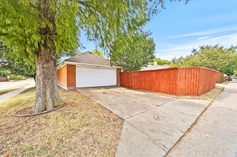 2416 Liles Lane, Mesquite TX 75181 - Photo 29