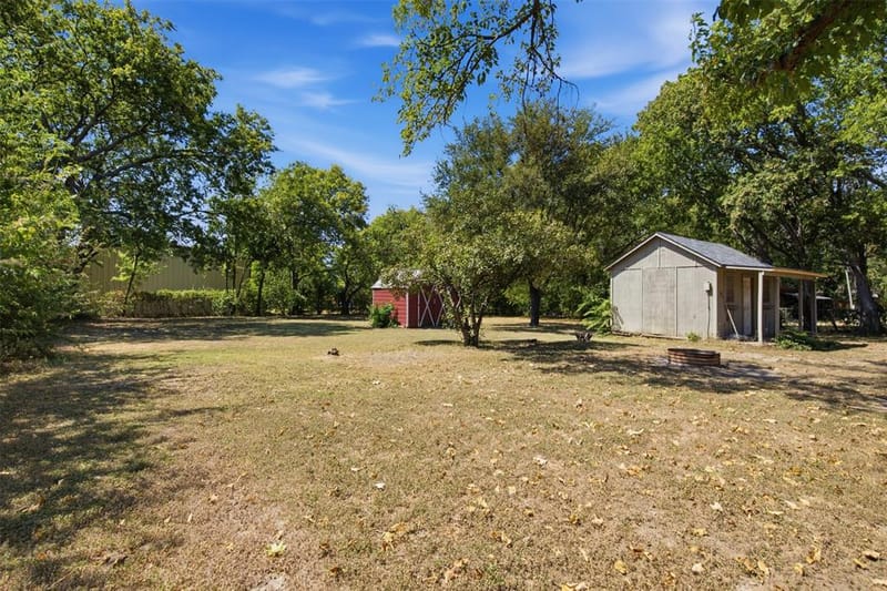 6121 Ten Mile Bridge Road, Fort Worth TX 76135 - Photo 35