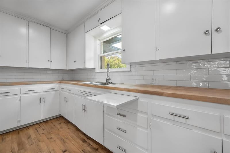 2922 College Circle, Corsicana TX 75110 - Photo 14