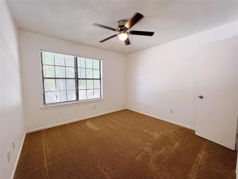 616 Valley Spring Drive, Arlington TX 76018 - Photo 20