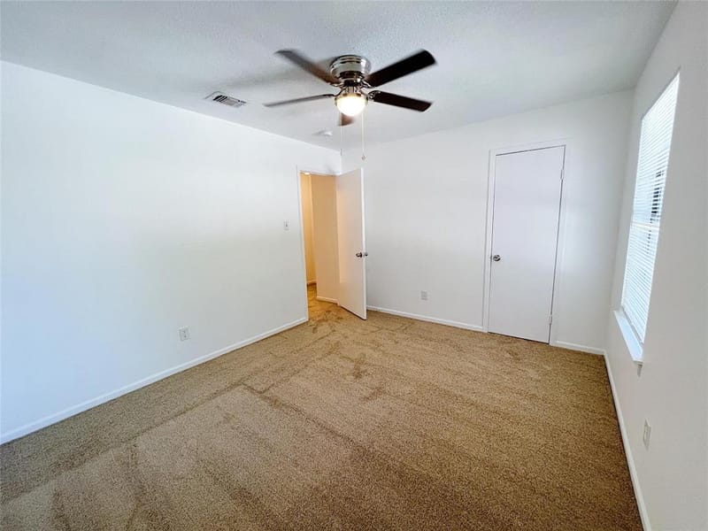 616 Valley Spring Drive, Arlington TX 76018 - Photo 21