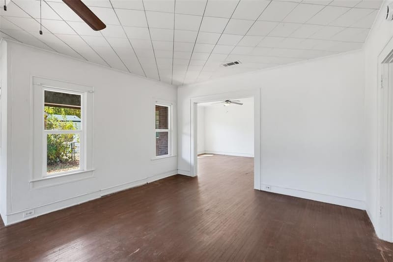817 Marion Avenue, Fort Worth TX 76104 - Photo 12